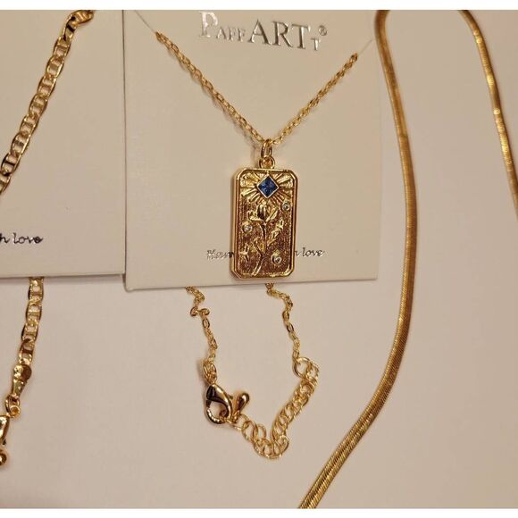 March Birth Month 3-Layered Flower Necklaces 14K Gold Plated Jewelry - Picture 4 of 5